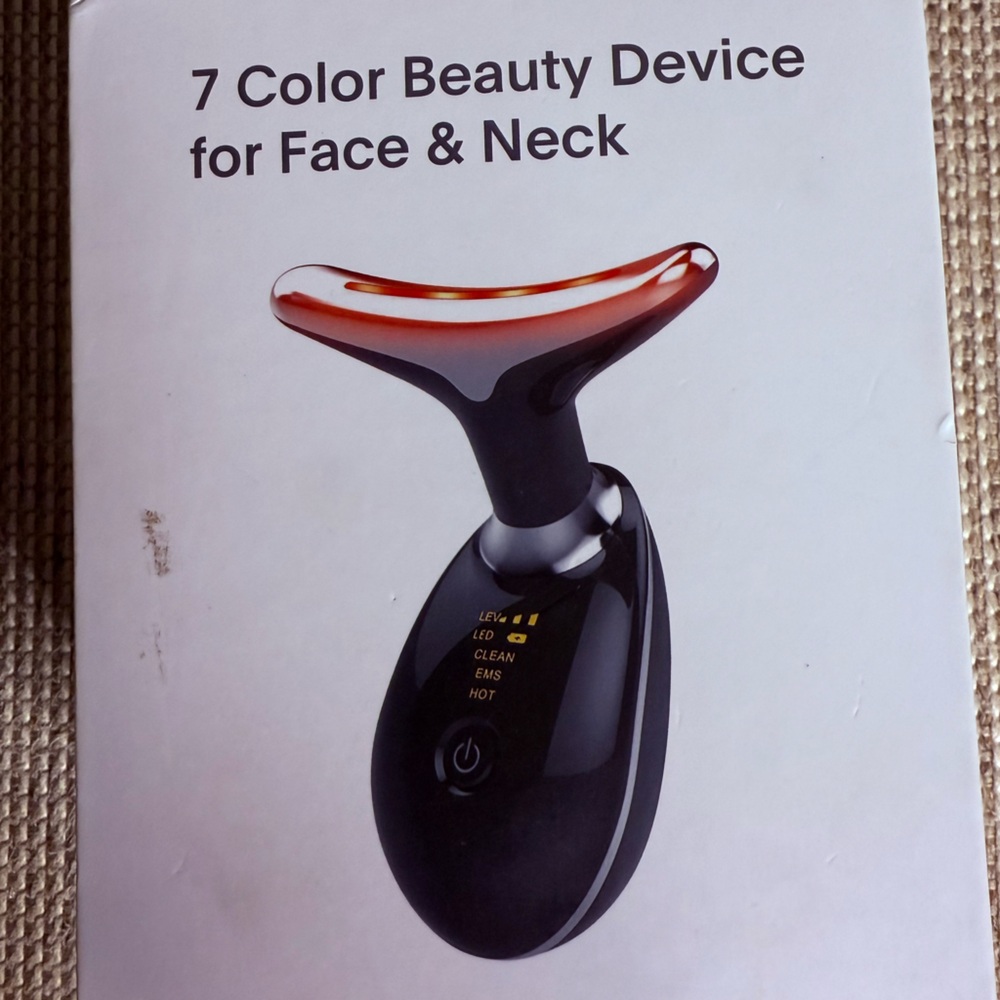 Source Unknown 7 Color Beauty Device for Face & Neck - Black and Red
